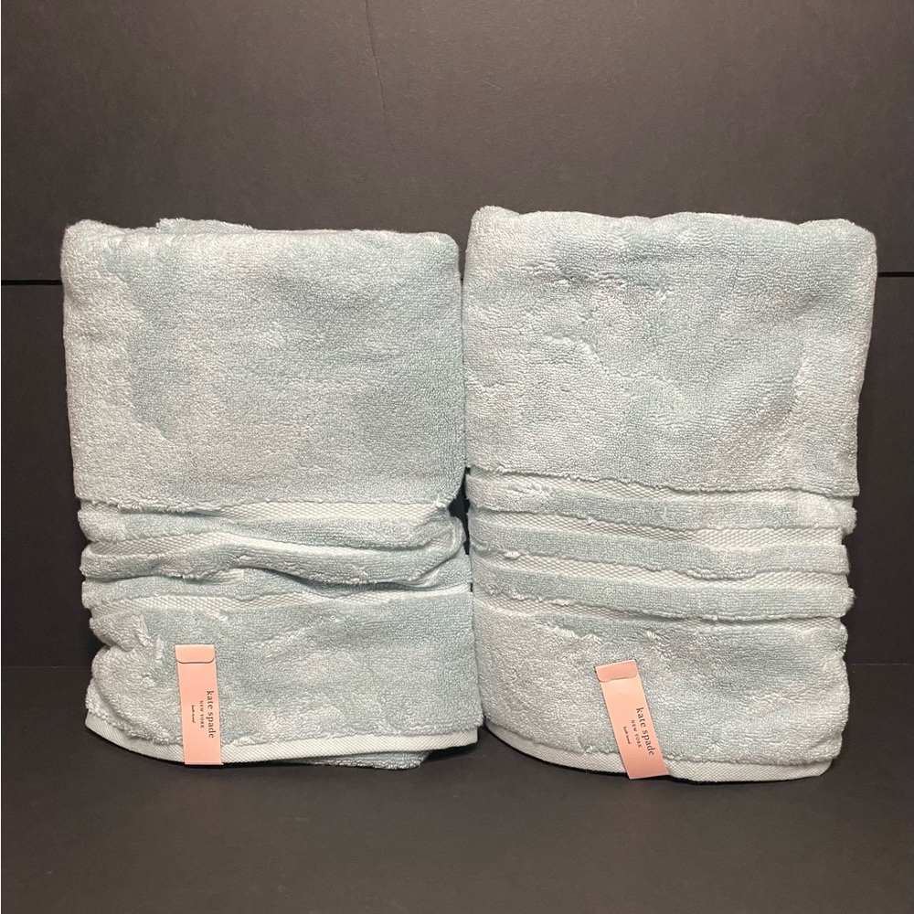 Kate Spade bath towels, NWT